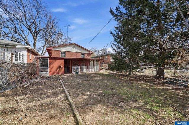 3615 S 15 Street, Lincoln, NE 68502