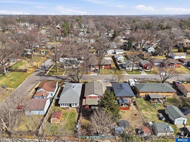 3615 S 15 Street, Lincoln, NE 68502