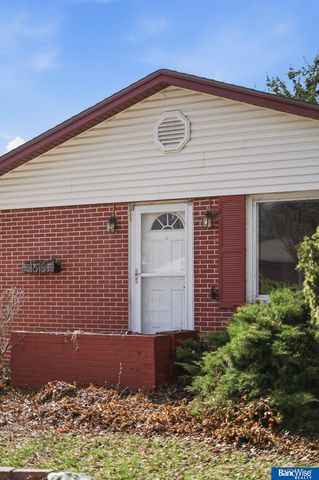 3615 S 15 Street, Lincoln, NE 68502