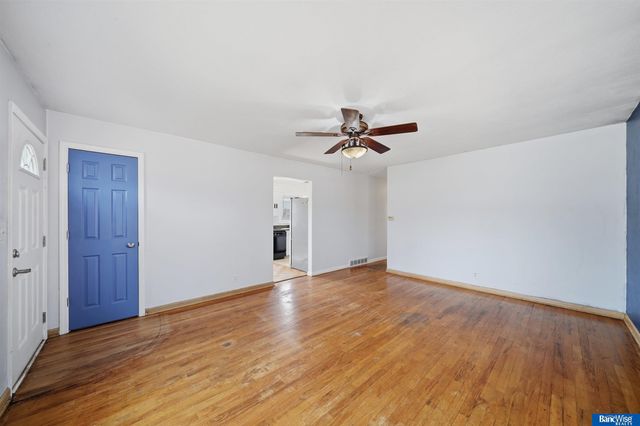 3615 S 15 Street, Lincoln, NE 68502