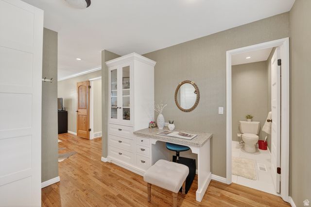 2400 E 6660 S, Cottonwood Heights, UT 84121