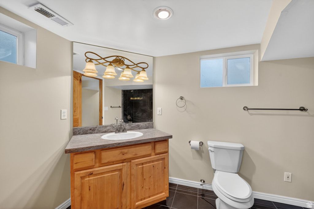 Image 32 of property listing at 2400 E 6660 S, Cottonwood Heights, UT 84121