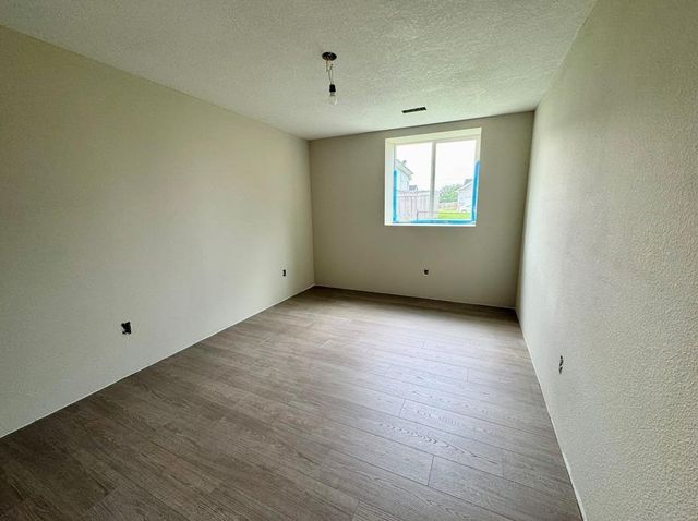 3504 Wolf Creek Road SW, Bondurant, IA 50035