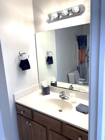 50 Depot Street, Oxford, MI 48371