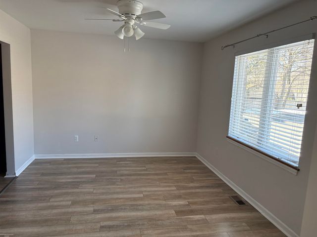 50 Depot Street, Oxford, MI 48371