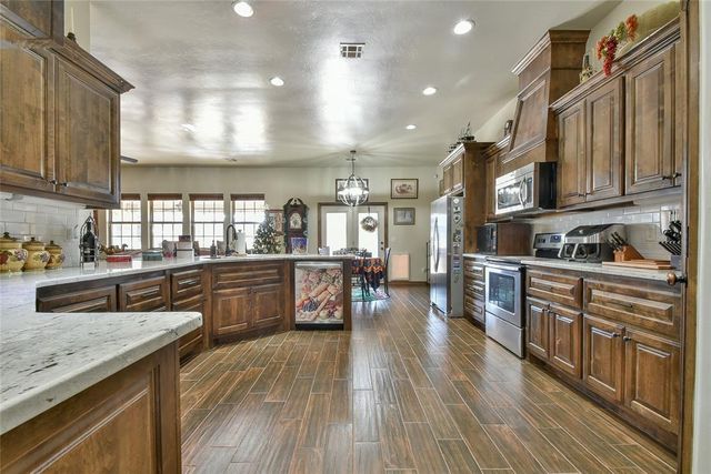 2395 County Road 1264, Blanchard, OK 73010