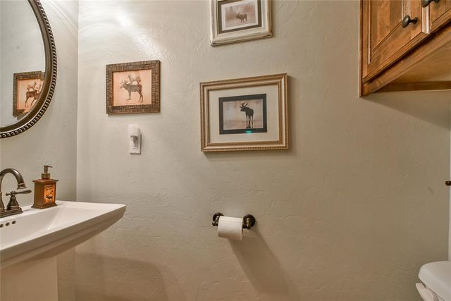 2395 County Road 1264, Blanchard, OK 73010