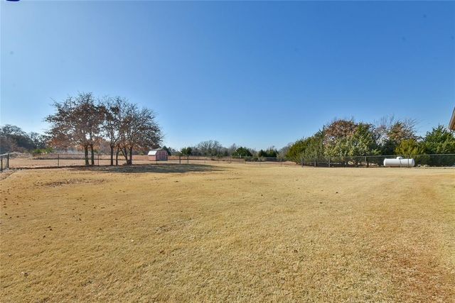 2395 County Road 1264, Blanchard, OK 73010