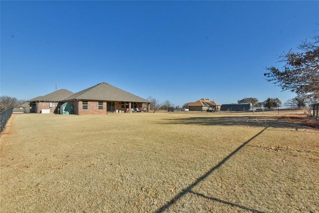 2395 County Road 1264, Blanchard, OK 73010