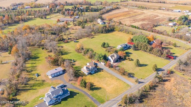 570 Province Line Road, Allentown, NJ 08501