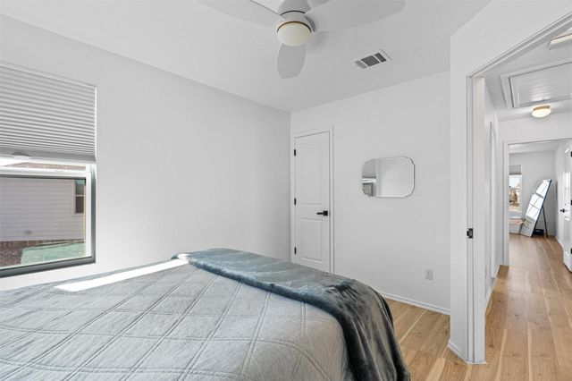 327 Andesite TRL, Buda, TX 78610