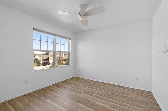 327 Andesite TRL, Buda, TX 78610