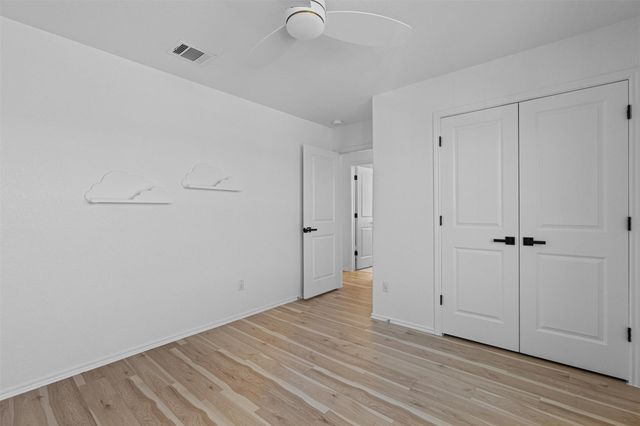 327 Andesite TRL, Buda, TX 78610