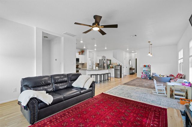 327 Andesite TRL, Buda, TX 78610