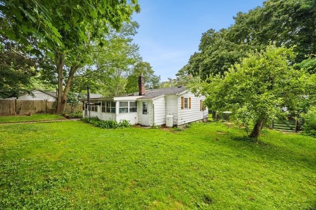 243 Bartlett Road, Plymouth, MA 02360