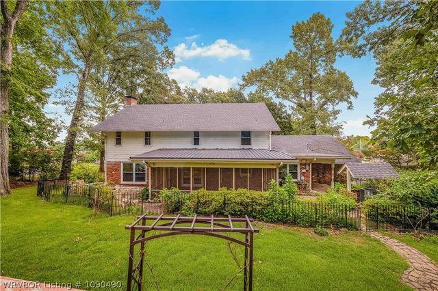 2218 S 46th Street, Fort Smith, AR 72903