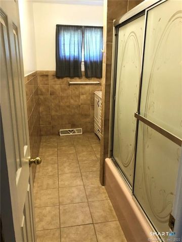 24 Beau Street, Norwalk, CT 06850