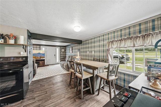 1703 Clayben Drive, Akron, OH 44312