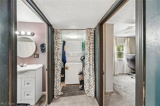1703 Clayben Drive, Akron, OH 44312