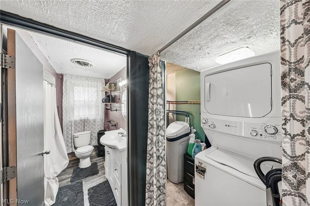 1703 Clayben Drive, Akron, OH 44312