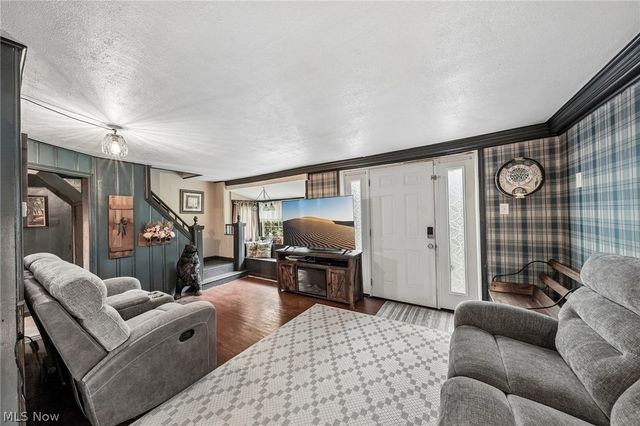 1703 Clayben Drive, Akron, OH 44312