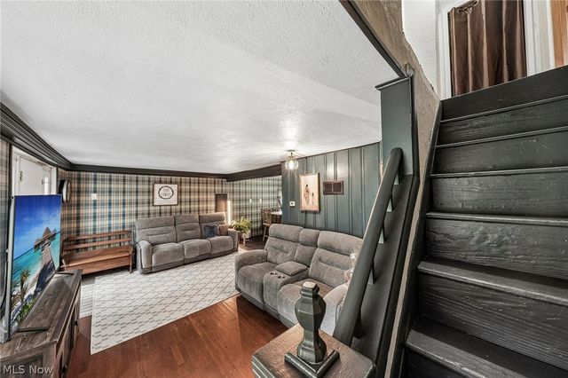 1703 Clayben Drive, Akron, OH 44312