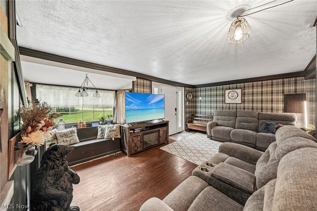 1703 Clayben Drive, Akron, OH 44312