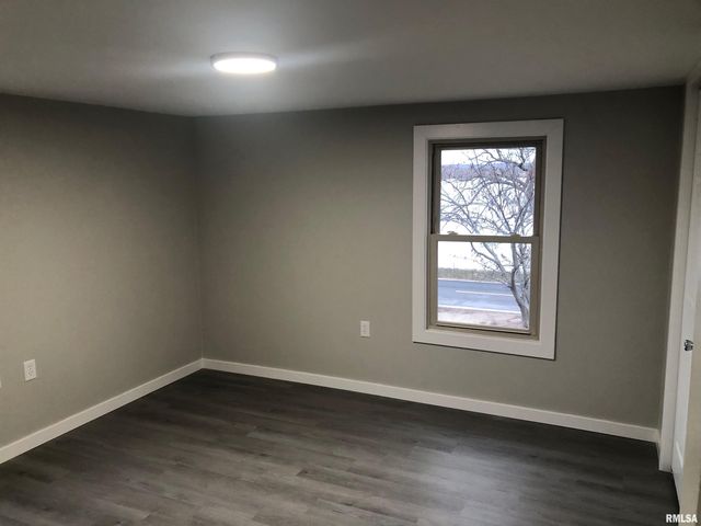 15045 N RIVER BEACH Drive, Chillicothe, IL 61523