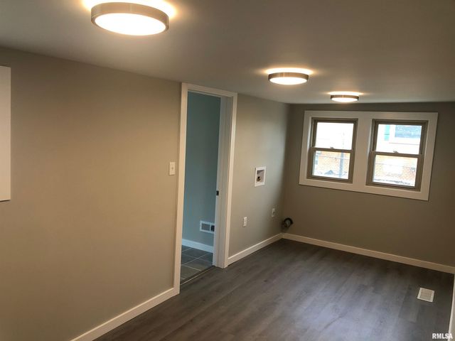 15045 N RIVER BEACH Drive, Chillicothe, IL 61523