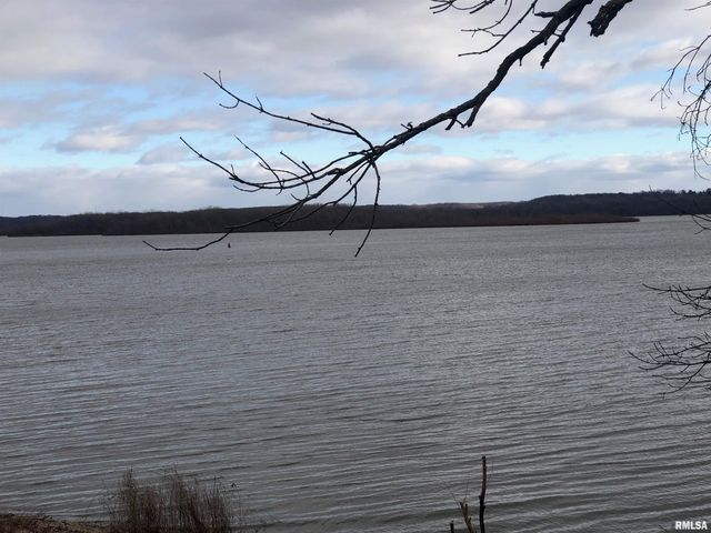 15045 N RIVER BEACH Drive, Chillicothe, IL 61523