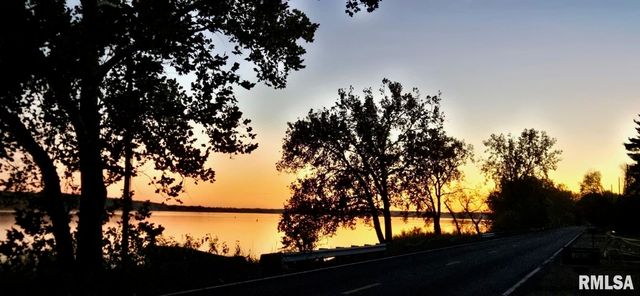 15045 N RIVER BEACH Drive, Chillicothe, IL 61523