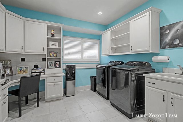 4150 Mystic Oak Court, Grand Rapids, MI 49525