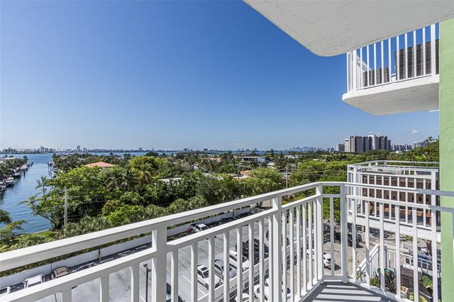 2100 Sans Souci Boulevard A603, North Miami, FL 33181