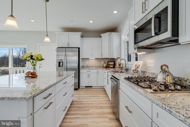42102 WILDFLOWER DR, Leonardtown, MD 20650