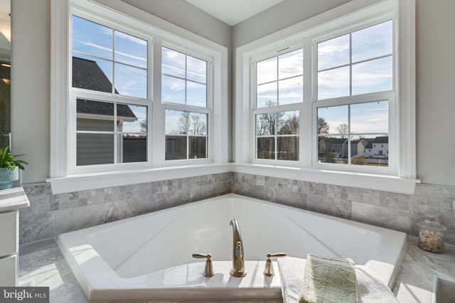 42102 WILDFLOWER DR, Leonardtown, MD 20650