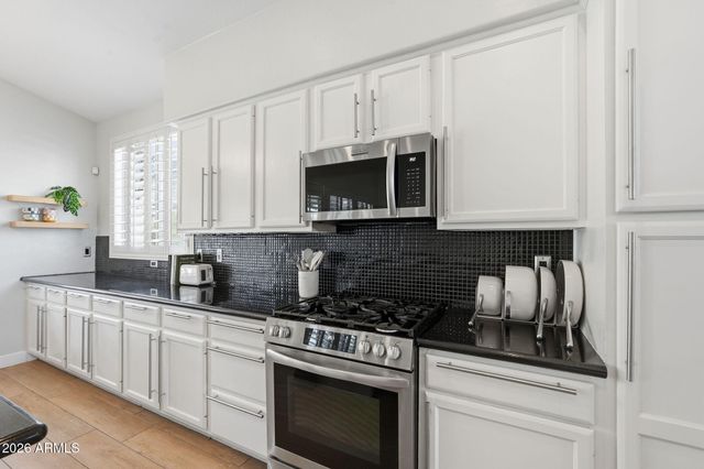 4332 E MELINDA Lane, Phoenix, AZ 85050