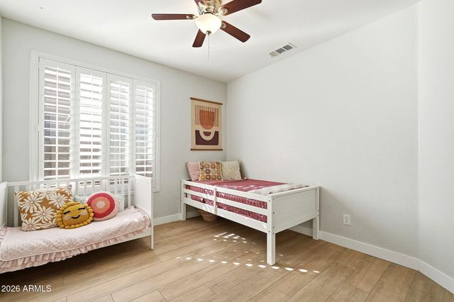 4332 E MELINDA Lane, Phoenix, AZ 85050