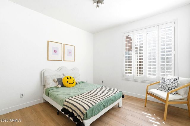 4332 E MELINDA Lane, Phoenix, AZ 85050