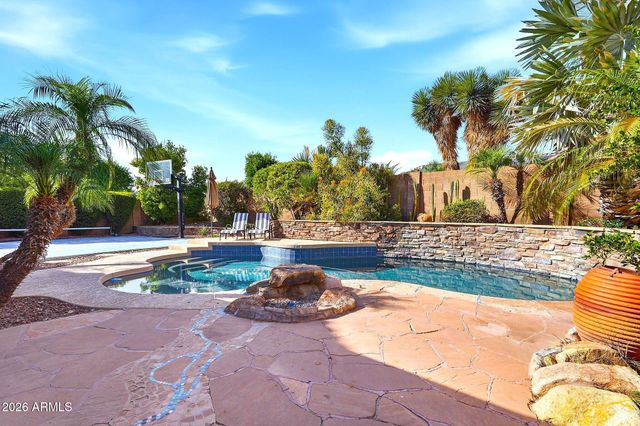 4332 E MELINDA Lane, Phoenix, AZ 85050