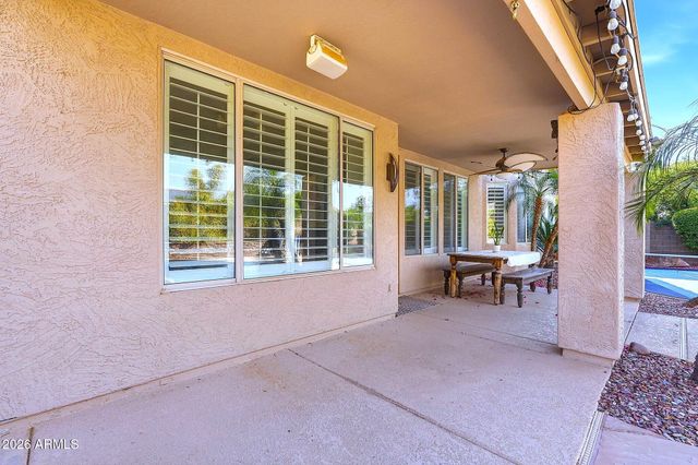 4332 E MELINDA Lane, Phoenix, AZ 85050