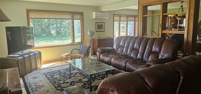 13 Sheffield Drive, Ennis, MT 59729