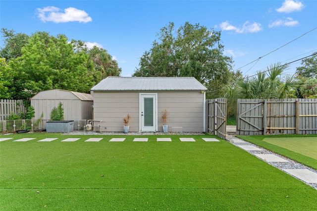 921 W CORAL STREET, Tampa, FL 33602