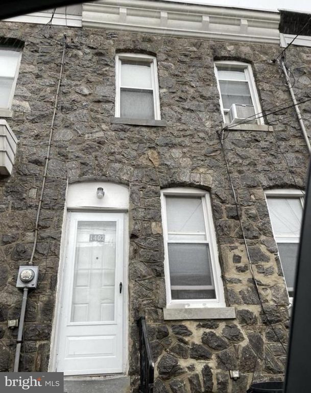 1402 S 10TH ST, Camden, NJ 08104