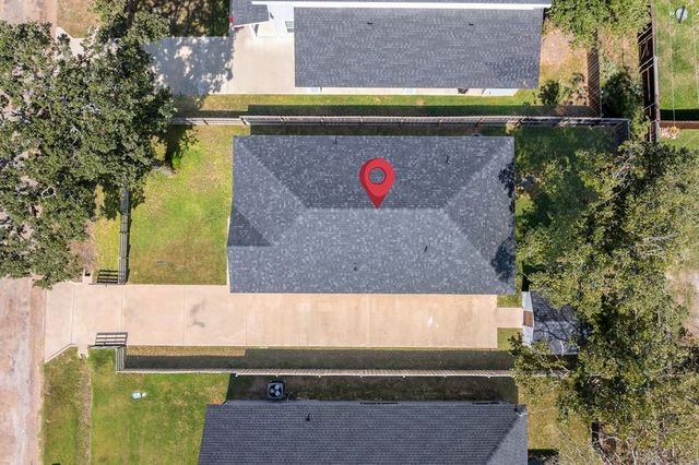 6105 Chickasaw Drive, Mabank, TX 75156