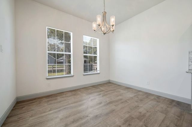 6105 Chickasaw Drive, Mabank, TX 75156