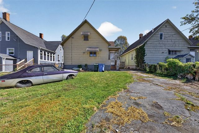 39 Rogers Avenue, Rochester, NY 14606
