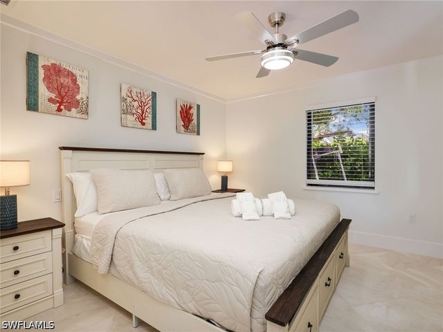918 Limpet DR, Sanibel, FL 33957