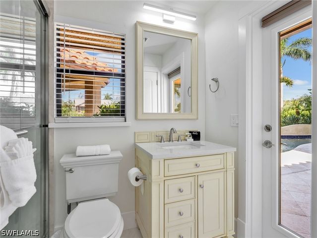 918 Limpet DR, Sanibel, FL 33957