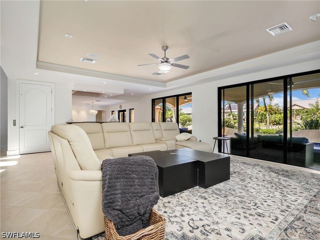 918 Limpet DR, Sanibel, FL 33957