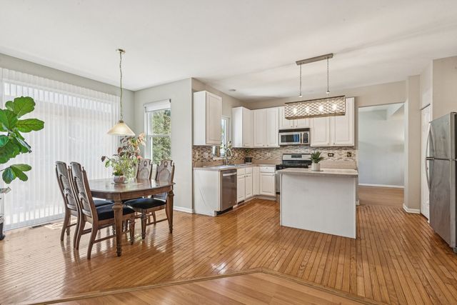 3743 Sonoma Circle, Lake In The Hills, IL 60156